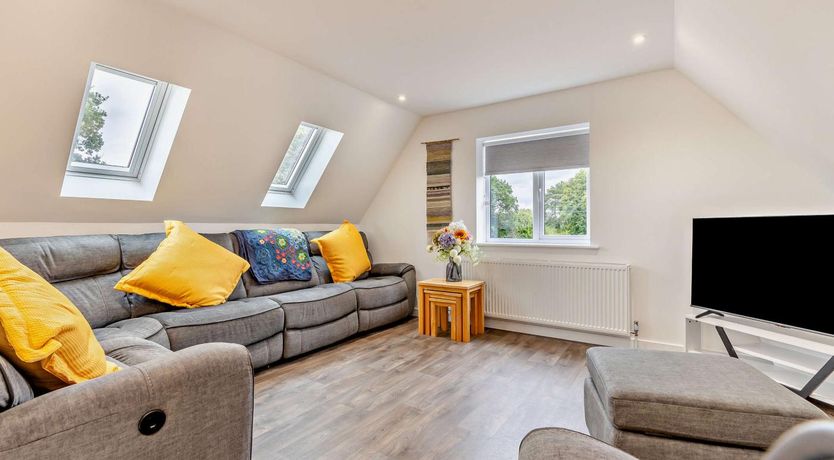 Photo of 4 Bed in Cawston