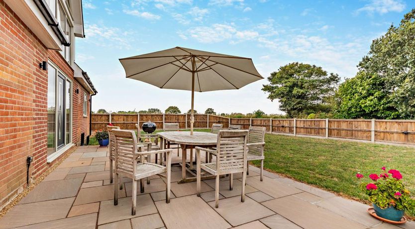 Photo of 4 Bed in Cawston