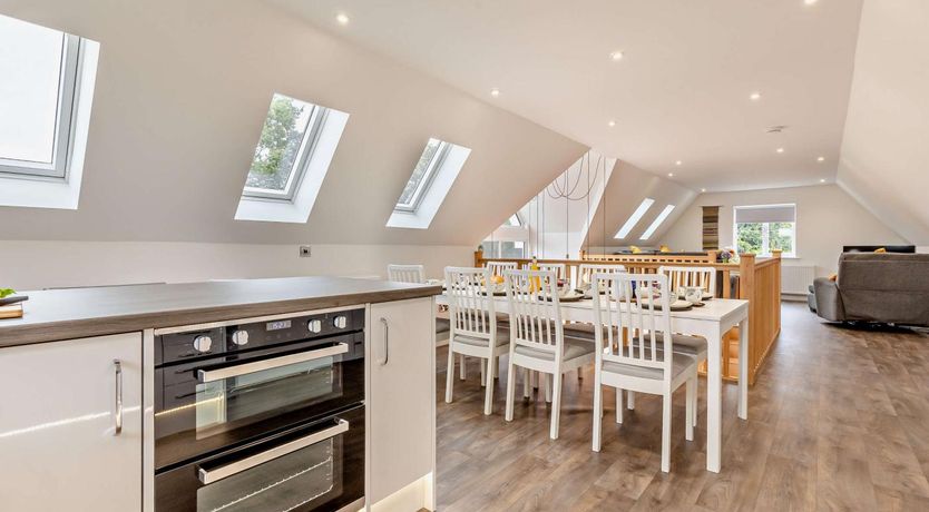 Photo of 4 Bed in Cawston
