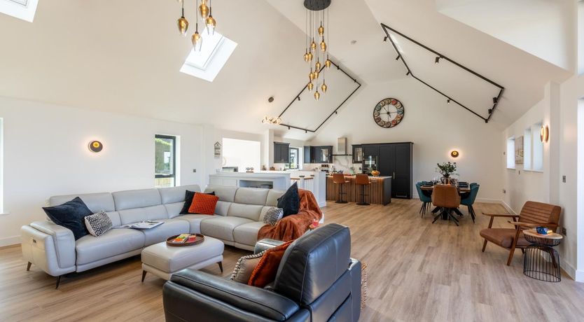 Photo of 4 Bed in Instow