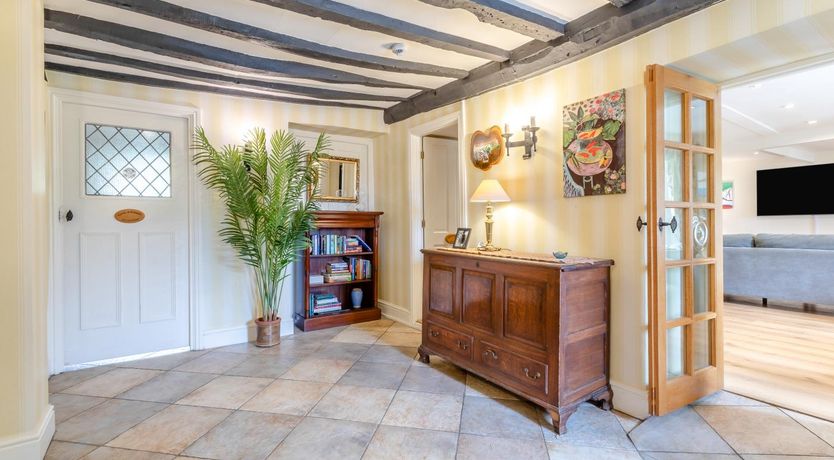 Photo of 9 Bed in Nether Stowey
