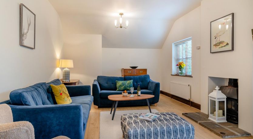 Photo of 4 Bed in Nether Stowey