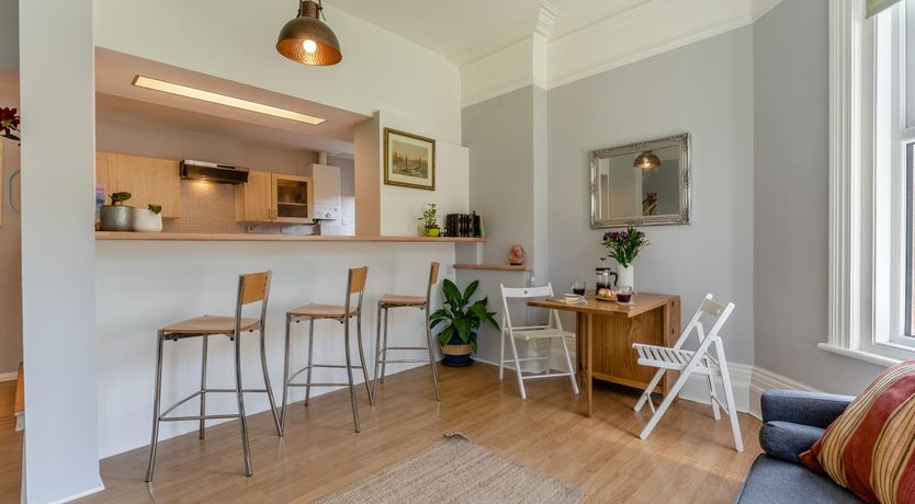 Photo of 2 Bed in Bexhill-on-Sea
