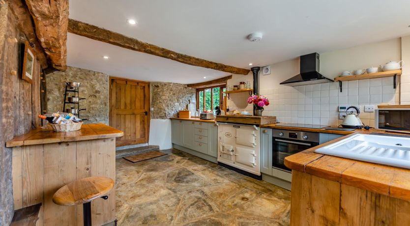 Photo of 4 Bed in Colyton
