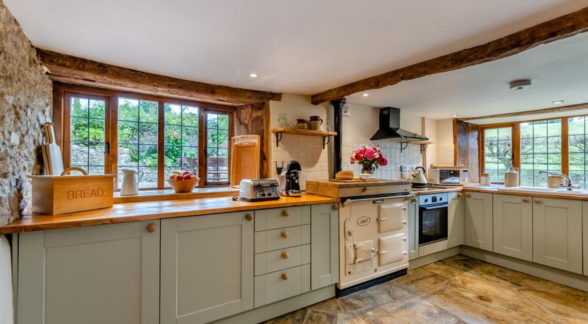 Photo of 4 Bed in Colyton