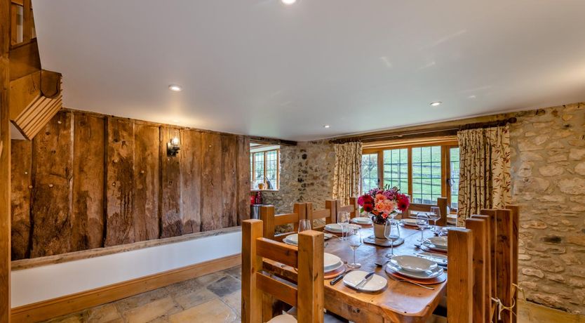 Photo of 4 Bed in Colyton