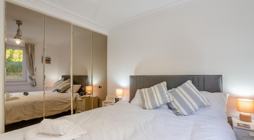 Photo of 2 Bed in Langland