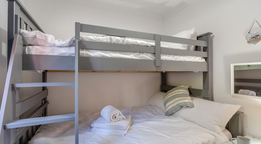 Photo of 2 Bed in Langland