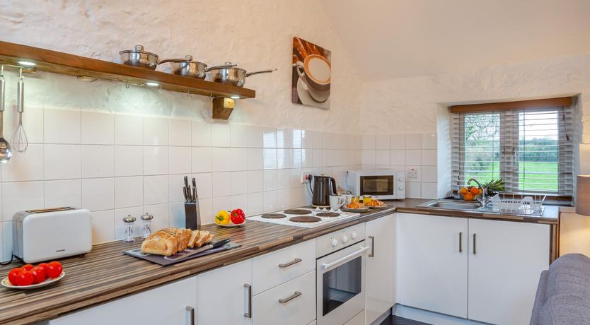 Photo of 1 Bed in Pwllheli