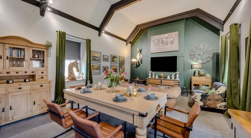 Photo of 3 Bed in Richmond