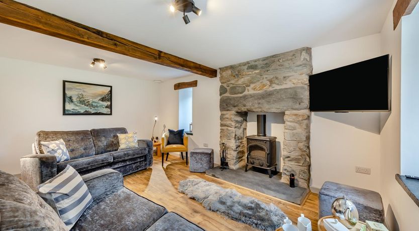 Photo of 2 Bed in Penmaenpool