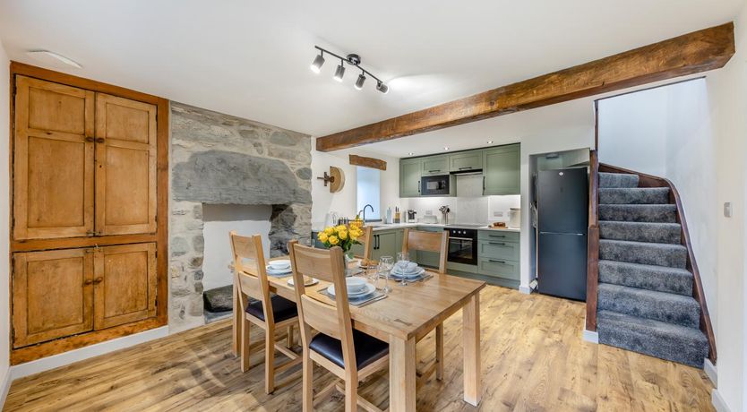 Photo of 2 Bed in Penmaenpool