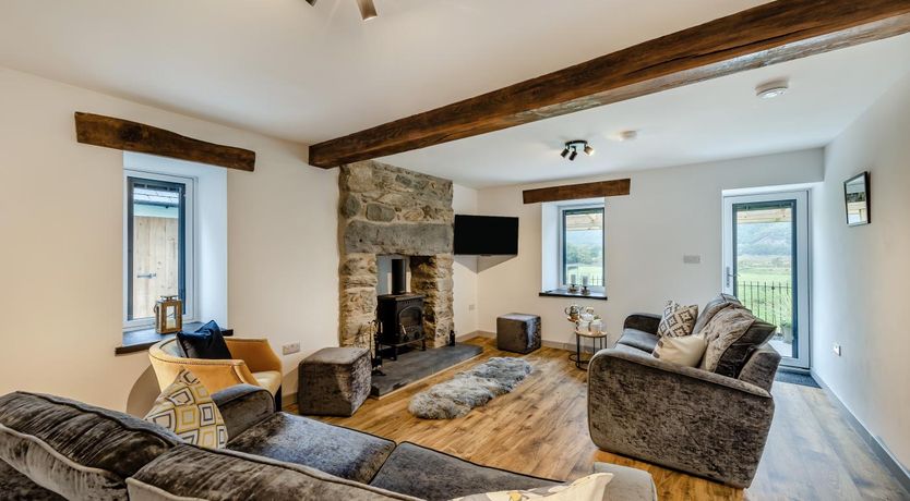 Photo of 2 Bed in Penmaenpool