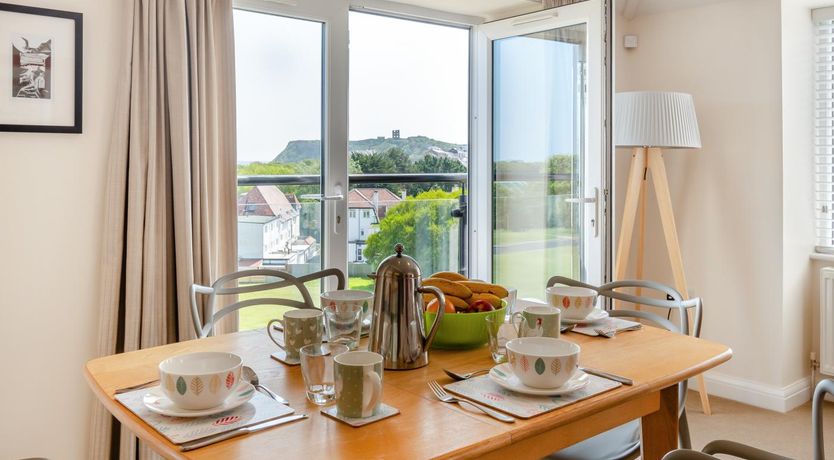 Photo of 2 Bed in Scarborough