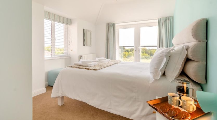 Photo of 2 Bed in Scarborough