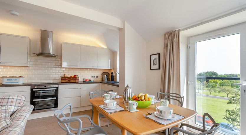 Photo of 2 Bed in Scarborough