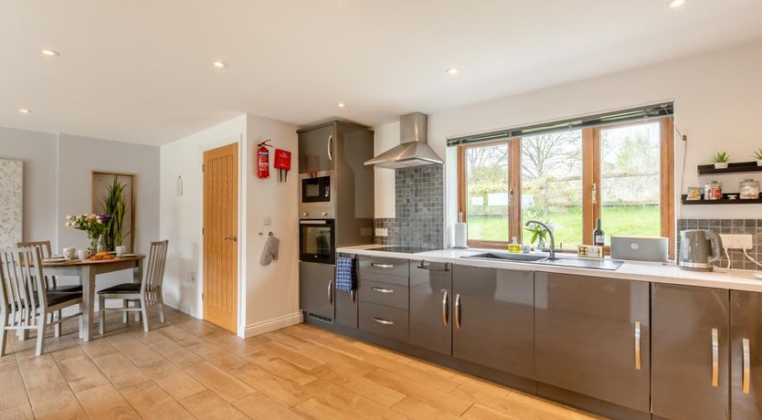 Photo of 1 Bed in Tytherleigh