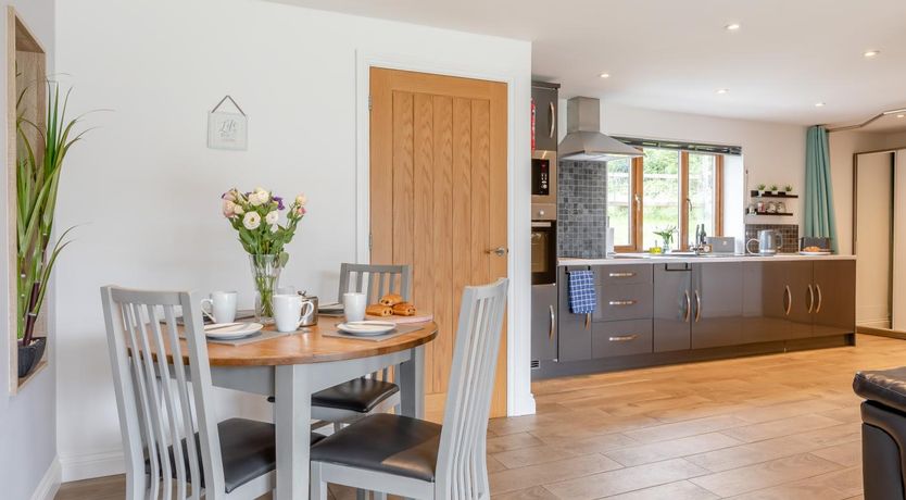 Photo of 1 Bed in Tytherleigh