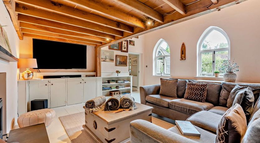 Photo of 5 Bed in Sedlescombe