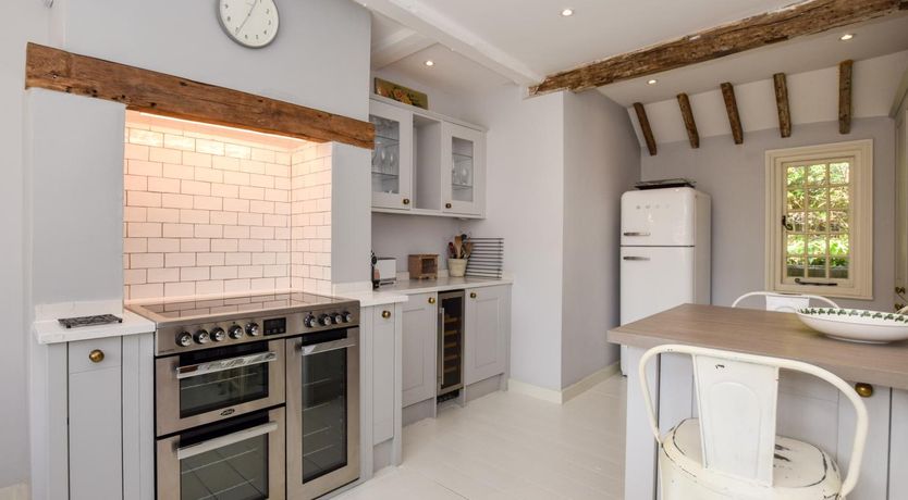 Photo of 5 Bed in Sedlescombe