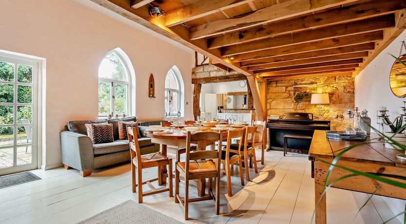 Photo of 5 Bed in Sedlescombe