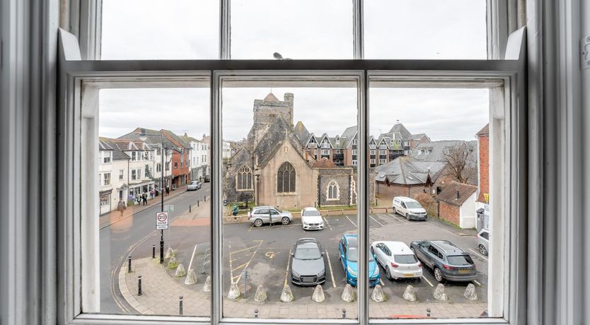 Photo of 1 Bed in Lewes