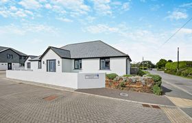 Photo of 3-bed-in-st-merryn-13