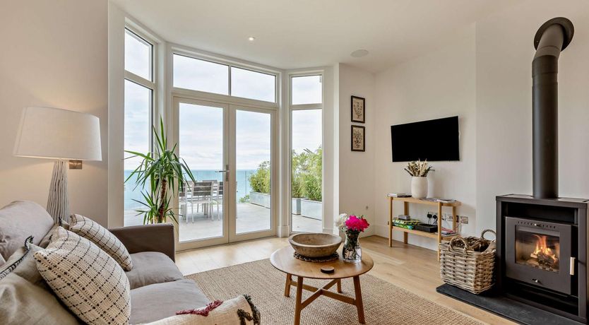 Photo of 2 Bed in Lynmouth