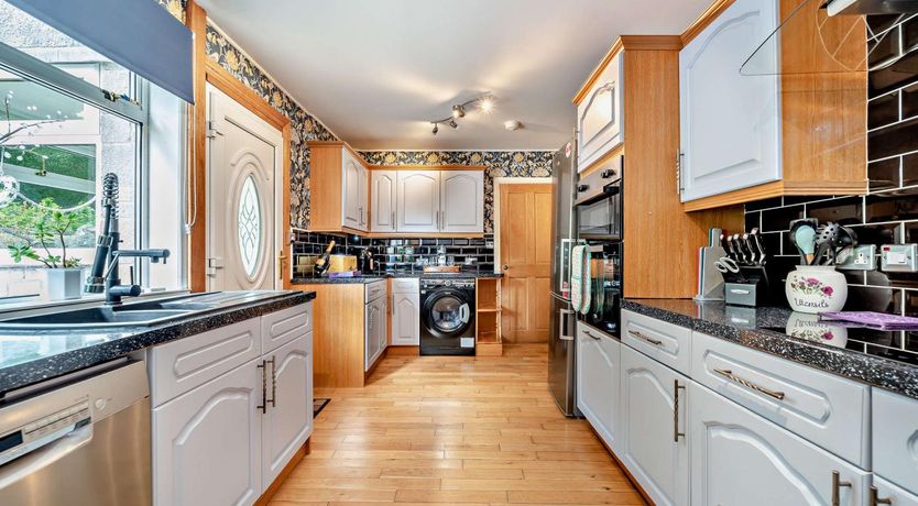 Photo of 4 Bed in Lochgoilhead