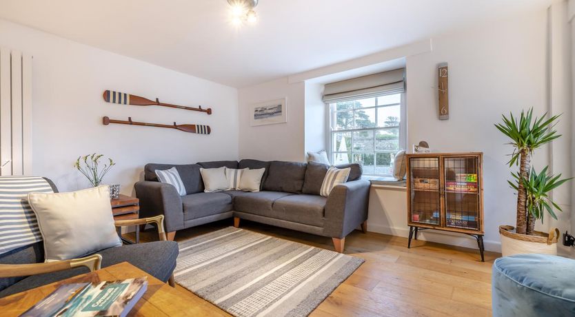 Photo of 2 Bed in Fowey