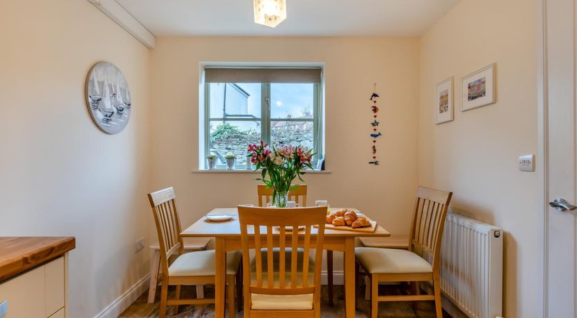 Photo of 3 Bed in Watchet