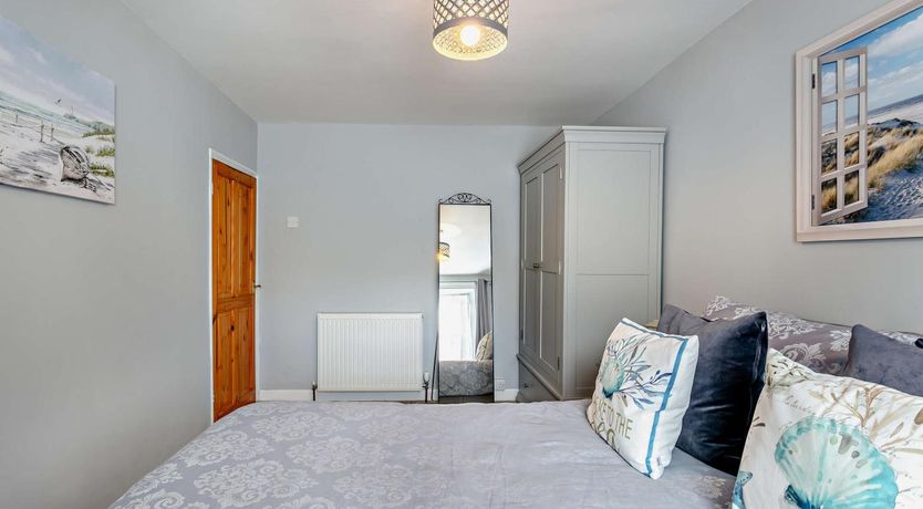 Photo of 3 Bed in Dawlish