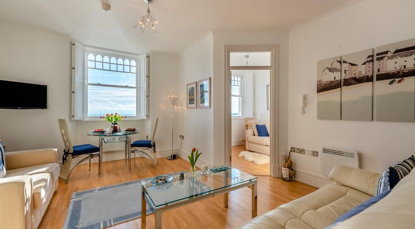Photo of 1 Bed in Tenby