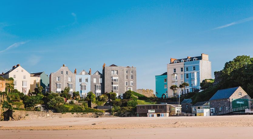 Photo of 1 Bed in Tenby