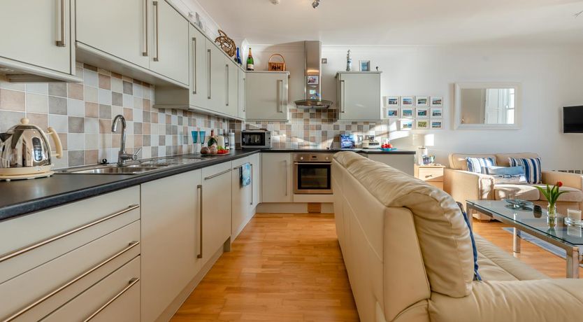 Photo of 1 Bed in Tenby