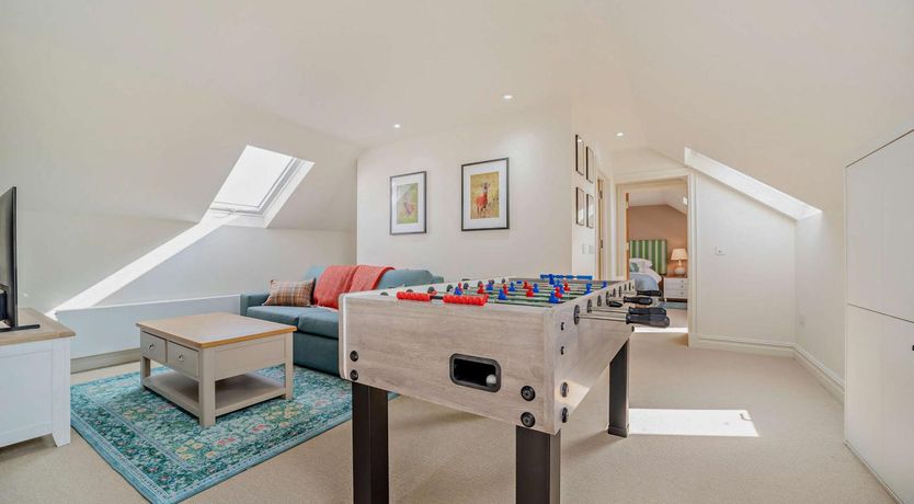 Photo of 4 Bed in Campbeltown