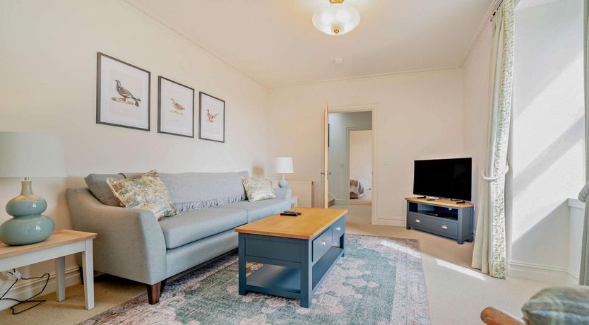 Photo of 4 Bed in Campbeltown