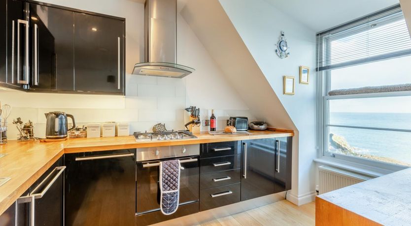 Photo of 1 Bed in Ilfracombe