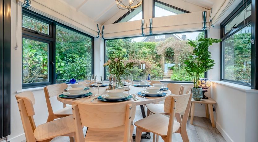 Photo of 4 Bed in Carbis Bay