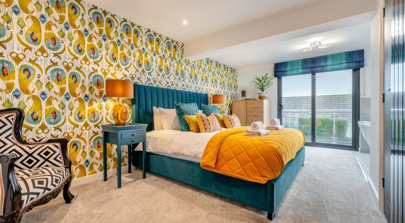 Photo of 4 Bed in Carbis Bay