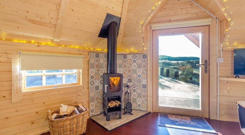 Photo of 1 Bed in Milltown Of Edinvillie