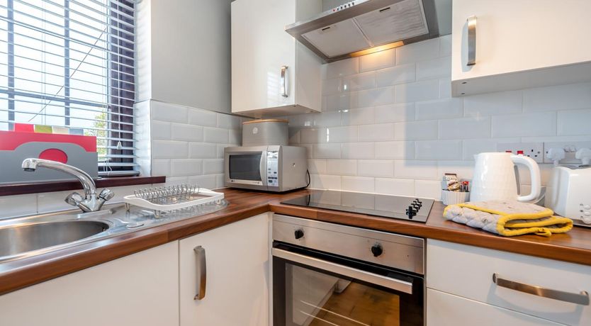 Photo of 1 Bed in St. Dogmaels