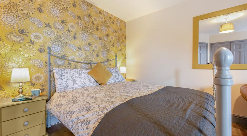 Photo of 1 Bed in St. Dogmaels