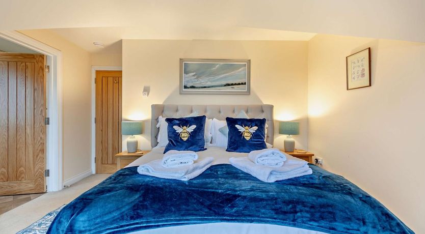 Photo of 4 Bed in Kentisbury