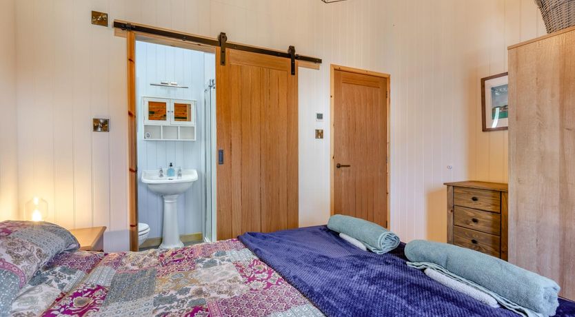 Photo of 2 Bed in Ashwater
