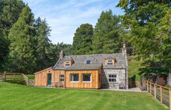 3 Bed in Tomintoul Holiday Home