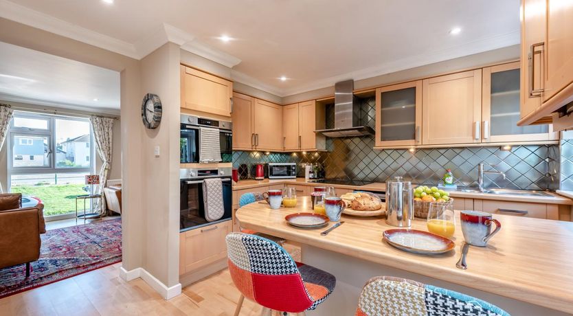 Photo of 2 Bed in Shoreham-by-Sea
