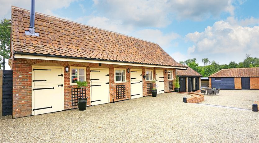 Photo of 3 Bed in Bramfield