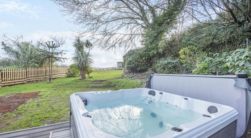 Photo of 4 Bed in Milford Haven