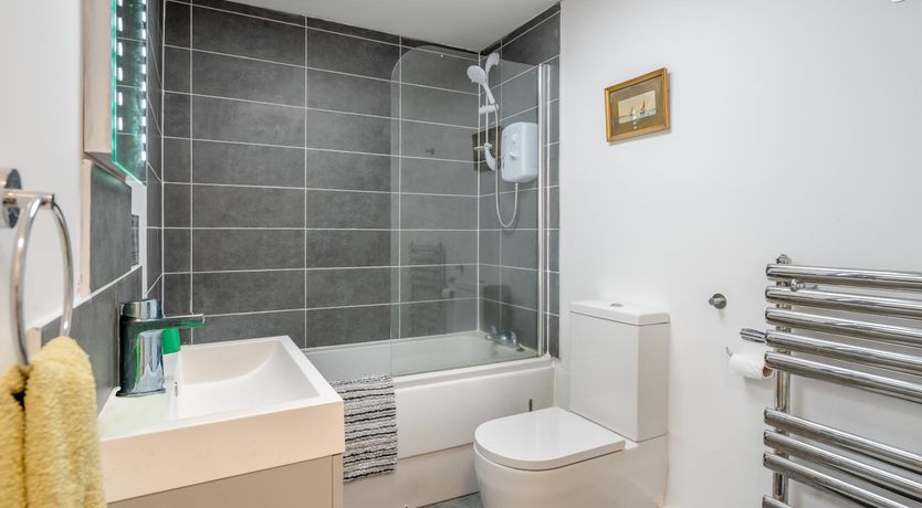 Photo of 1 Bed in Newton Of Falkland